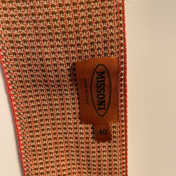 Missoni kimono style dress. Very unusual style. Silk dress worn under. Belted. - Picture 7 of 13